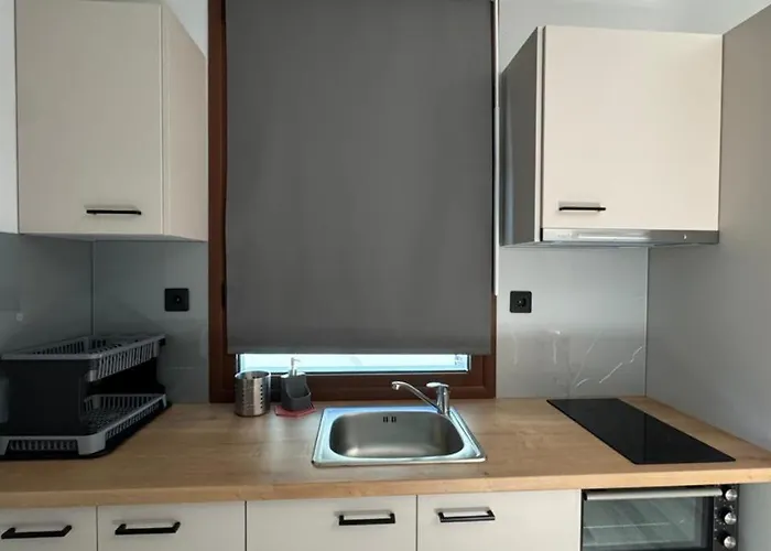 Hill Sun Luxury بيت للعطل نيا إيراكليا