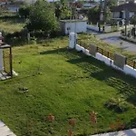 Hill Sun Luxury Holiday home *