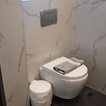 Hill Sun Luxury