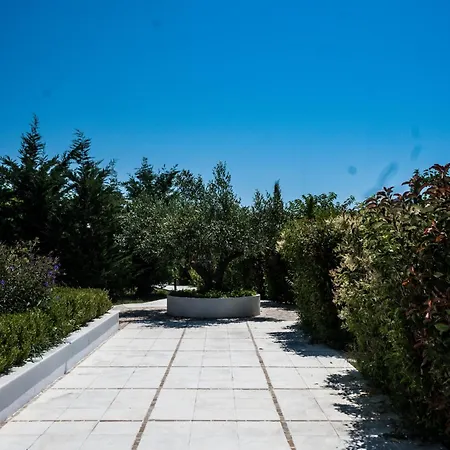 Hill Sun Luxury