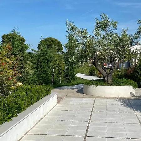 Hill Sun Luxury Nea Iraklia