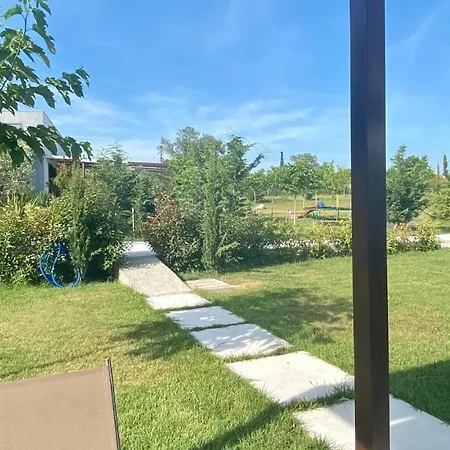 Hill Sun Luxury