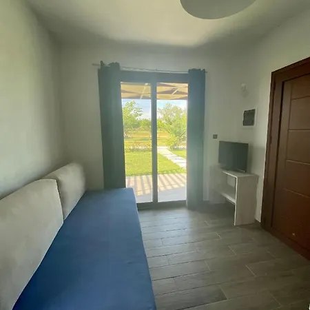 Сasa de vacaciones Hill Sun Luxury Nea Iraklia