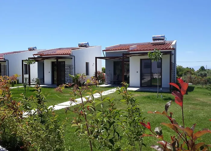 Hill Sun Luxury Ferienhaus Nea Iraklia