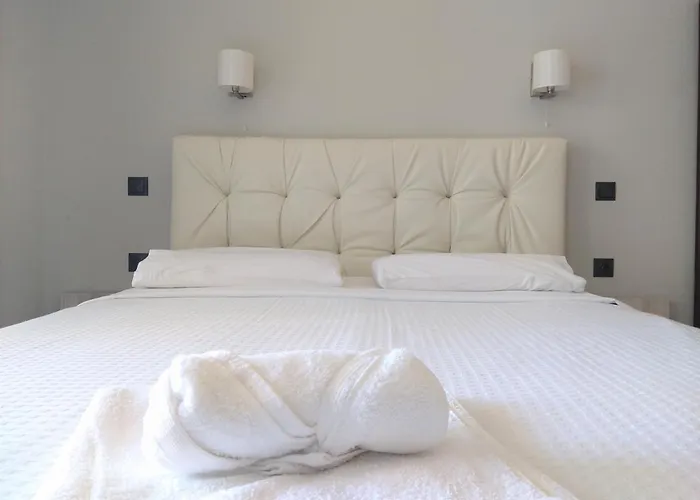 Hill Sun Luxury * Nea Iraklia