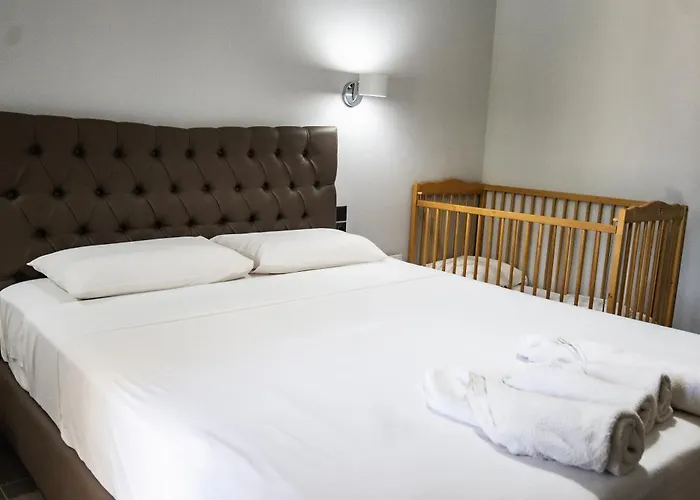 Semesterbostad Hill Sun Luxury